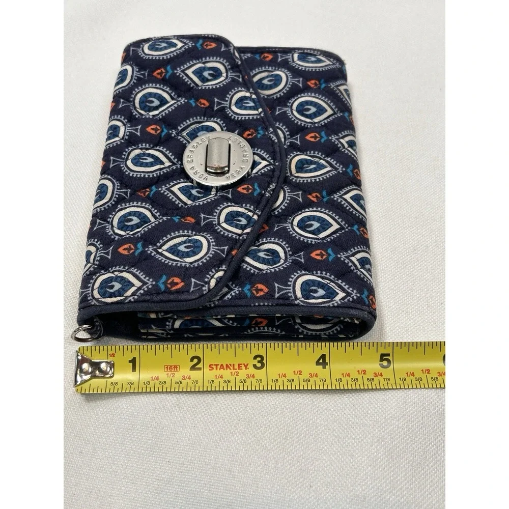 Vera Bradley Wallet Marrakesh Pattern Turn Lock Closure Blue Small